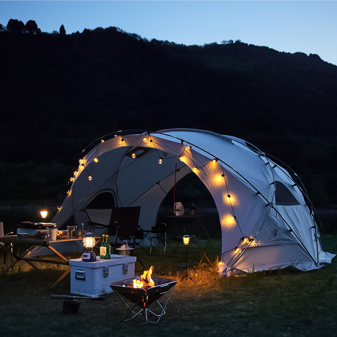 night_camping_semi